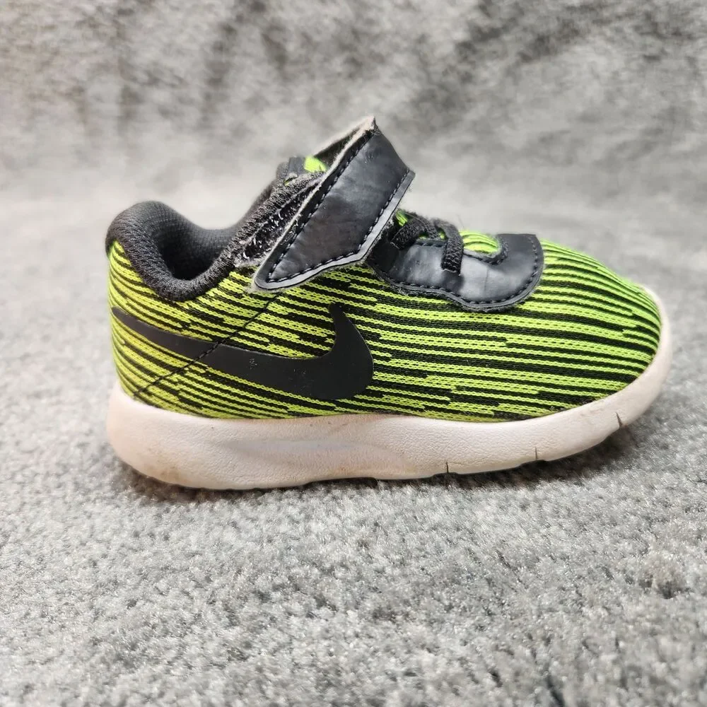 Nike Tanjun SE Baby Toddler Shoes Size 6C Green Running Walking Sneakers Comfort